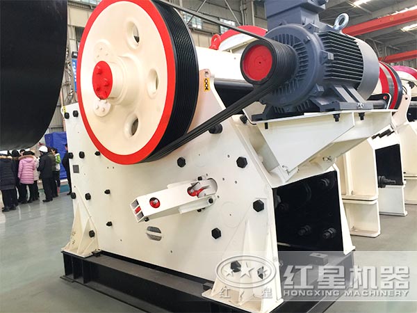 歐版顎式破碎機(jī)